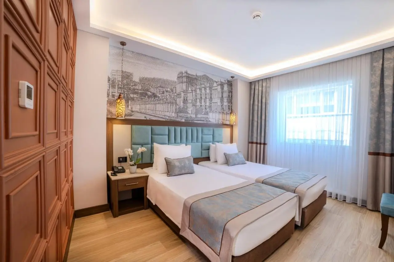 Grand Hilarium Hotel
