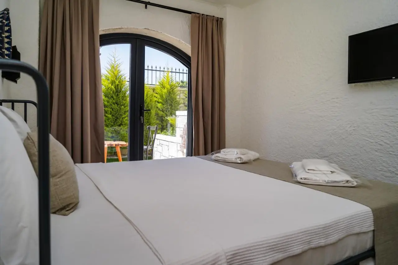 CEMAL ALAÇATI BUTİK HOTEL
