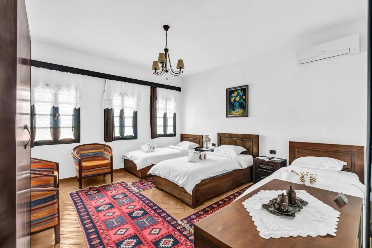 Villa ELMAR
