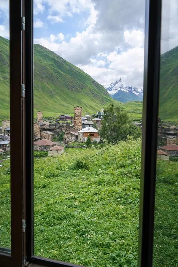 Ushguli Cabins l Cafe