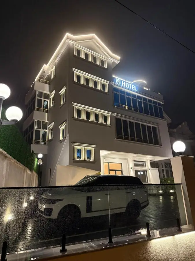 Murati Lake View Hotel