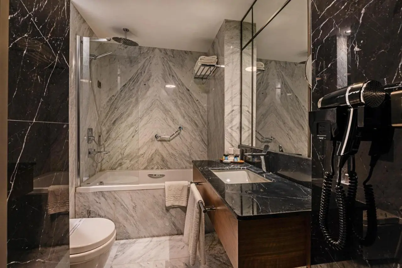Levni Plus Hotel