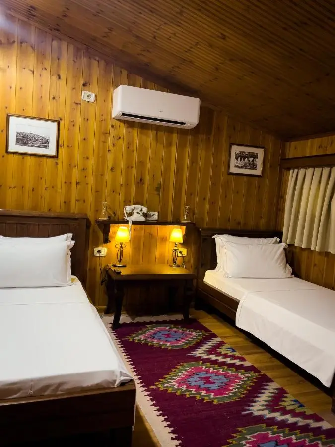 Hotel Mangalemi