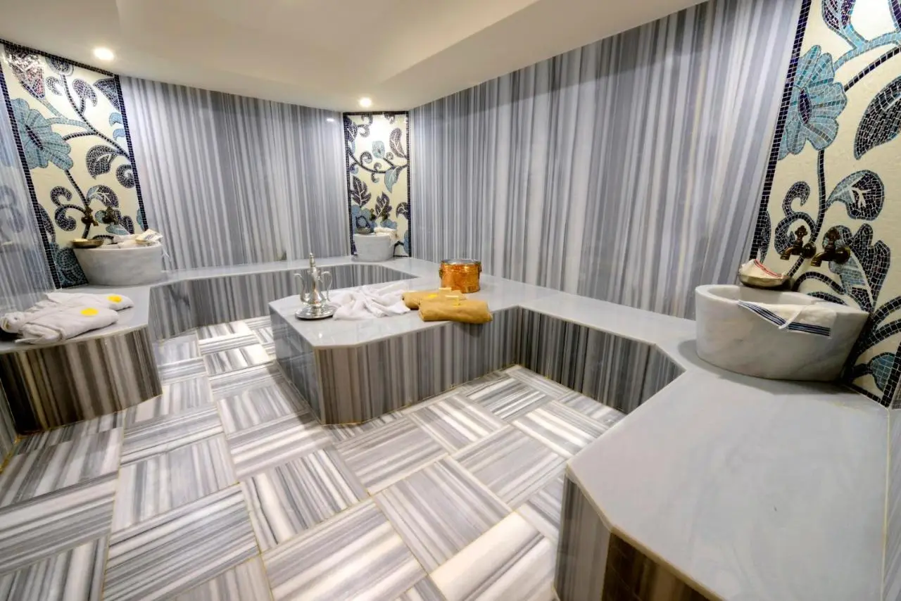 Wome Deluxe Hotel - Halal All Inclusive
