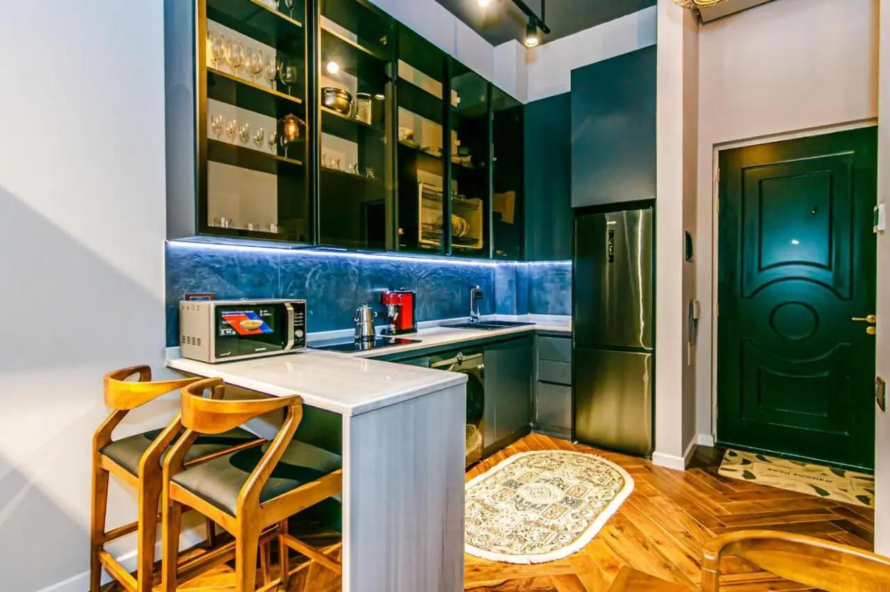 LUXURY K NightsBridge Residance White City