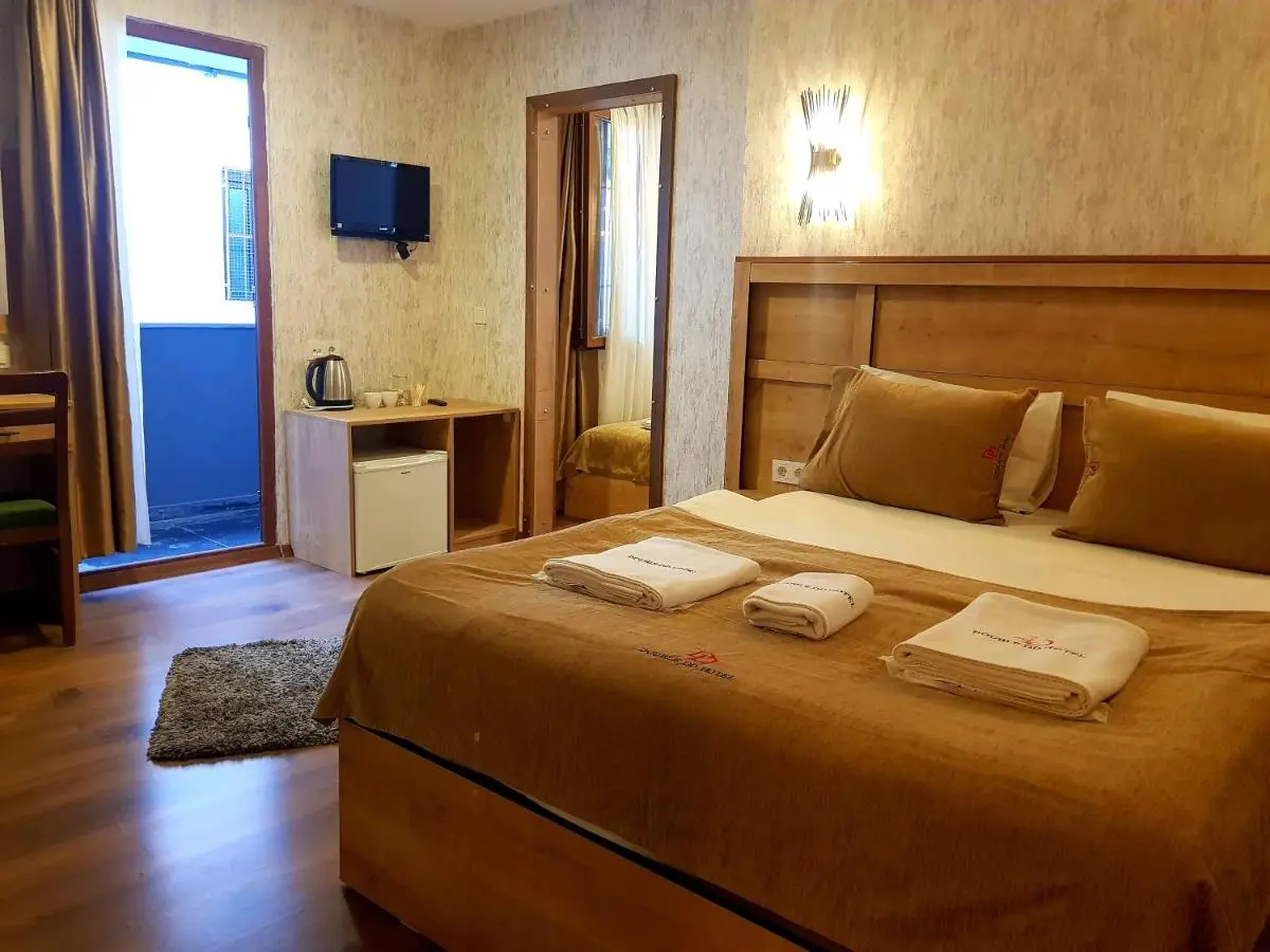 Double DD Hotel