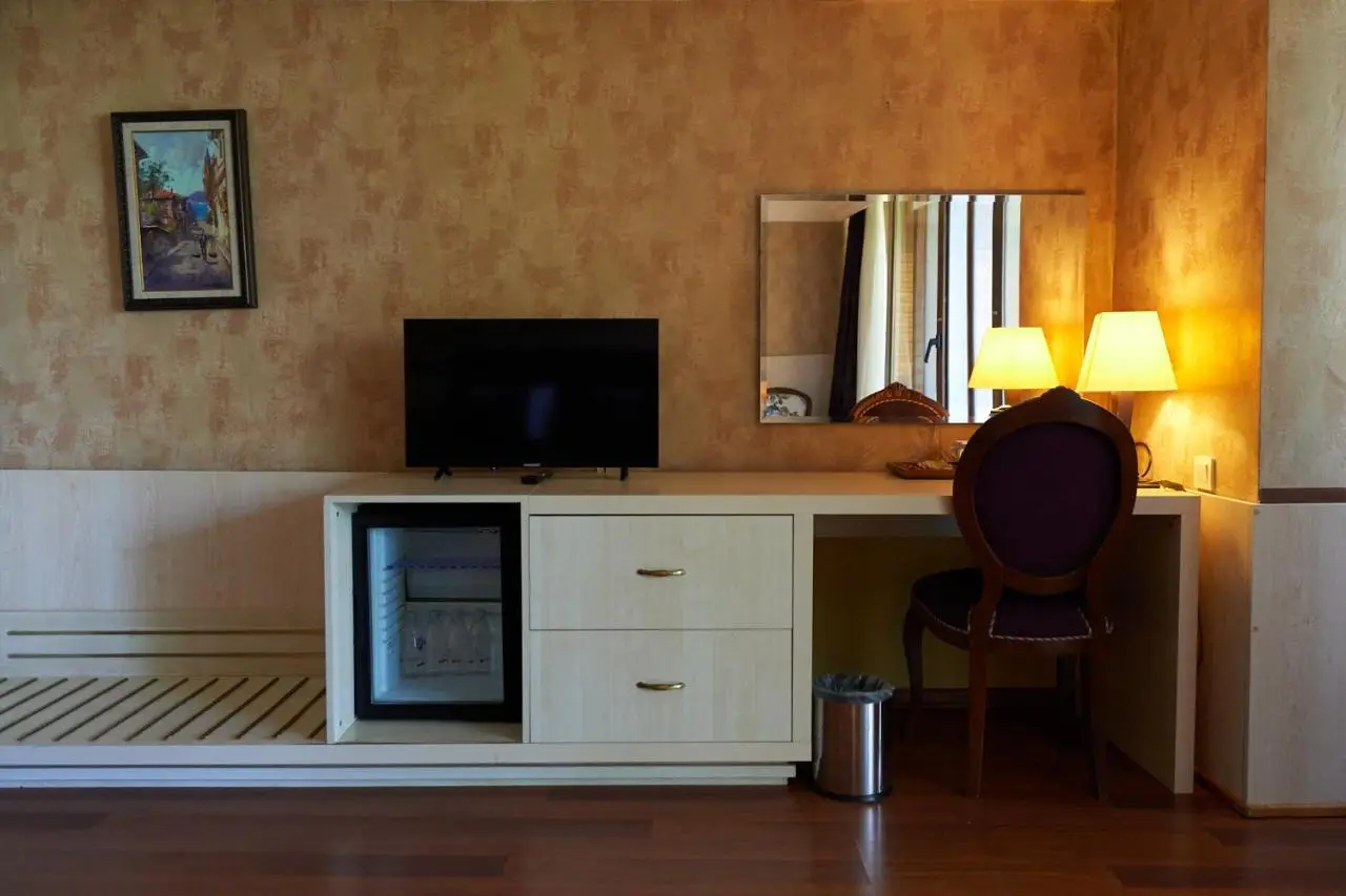 Phellos Suites Boutique Hotel