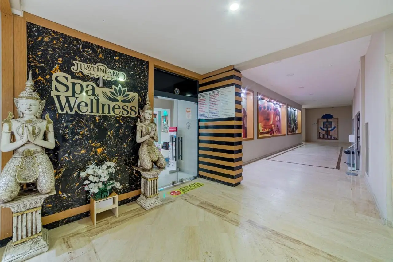 Justiniano Park Conti