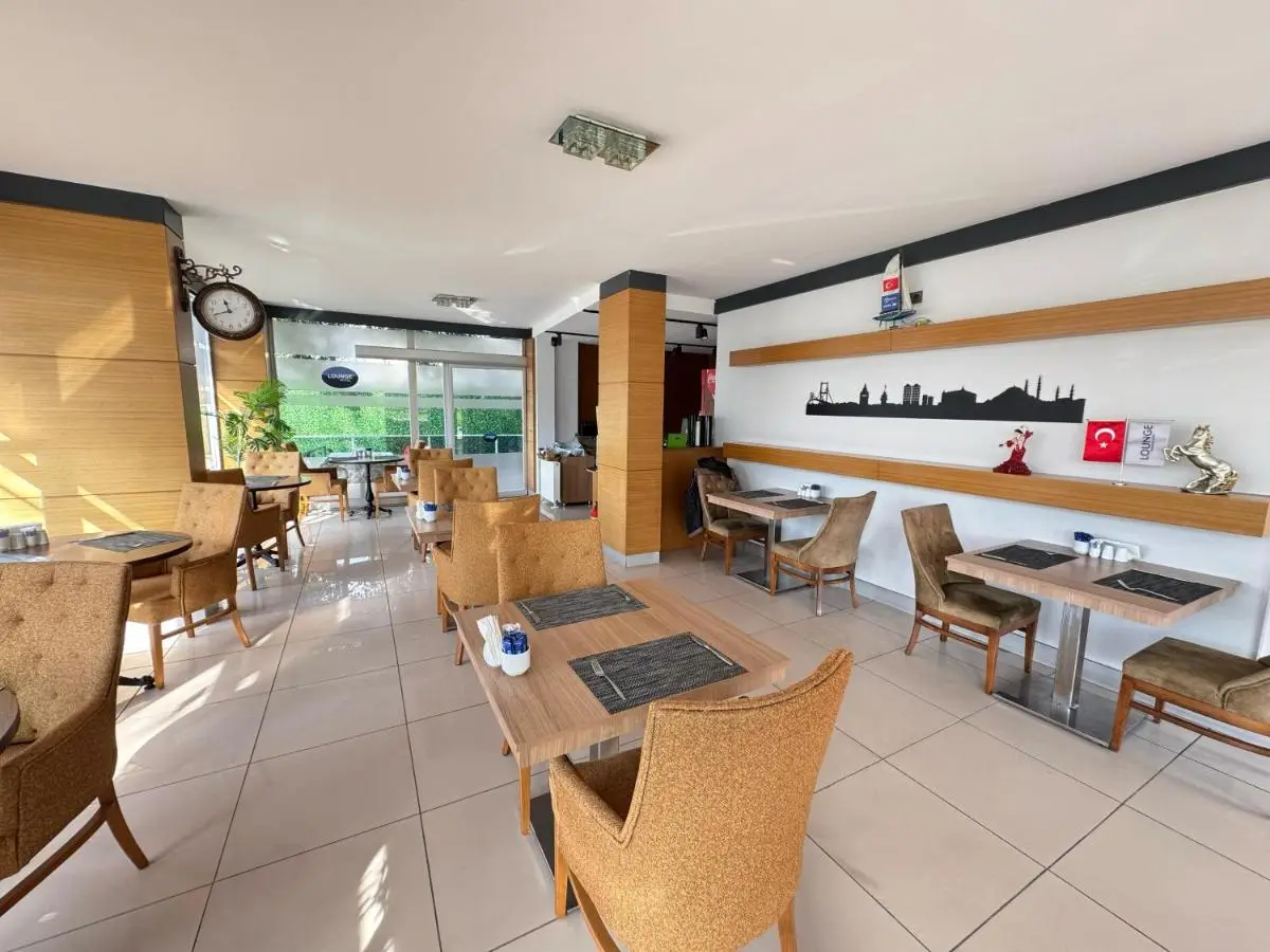 Lounge Hotel