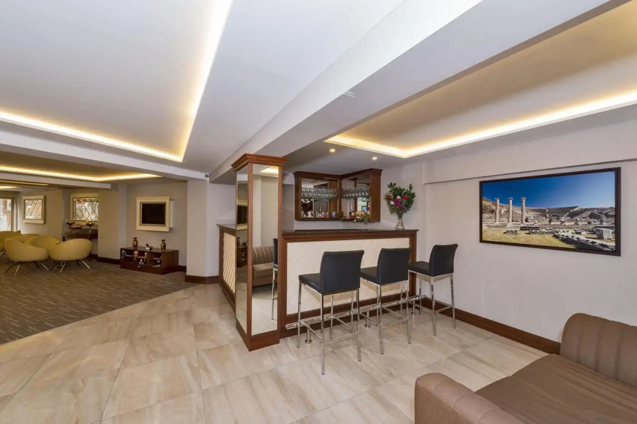 Bergama Hotel Old City