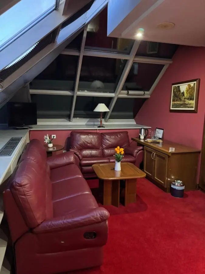 Hotel Astra