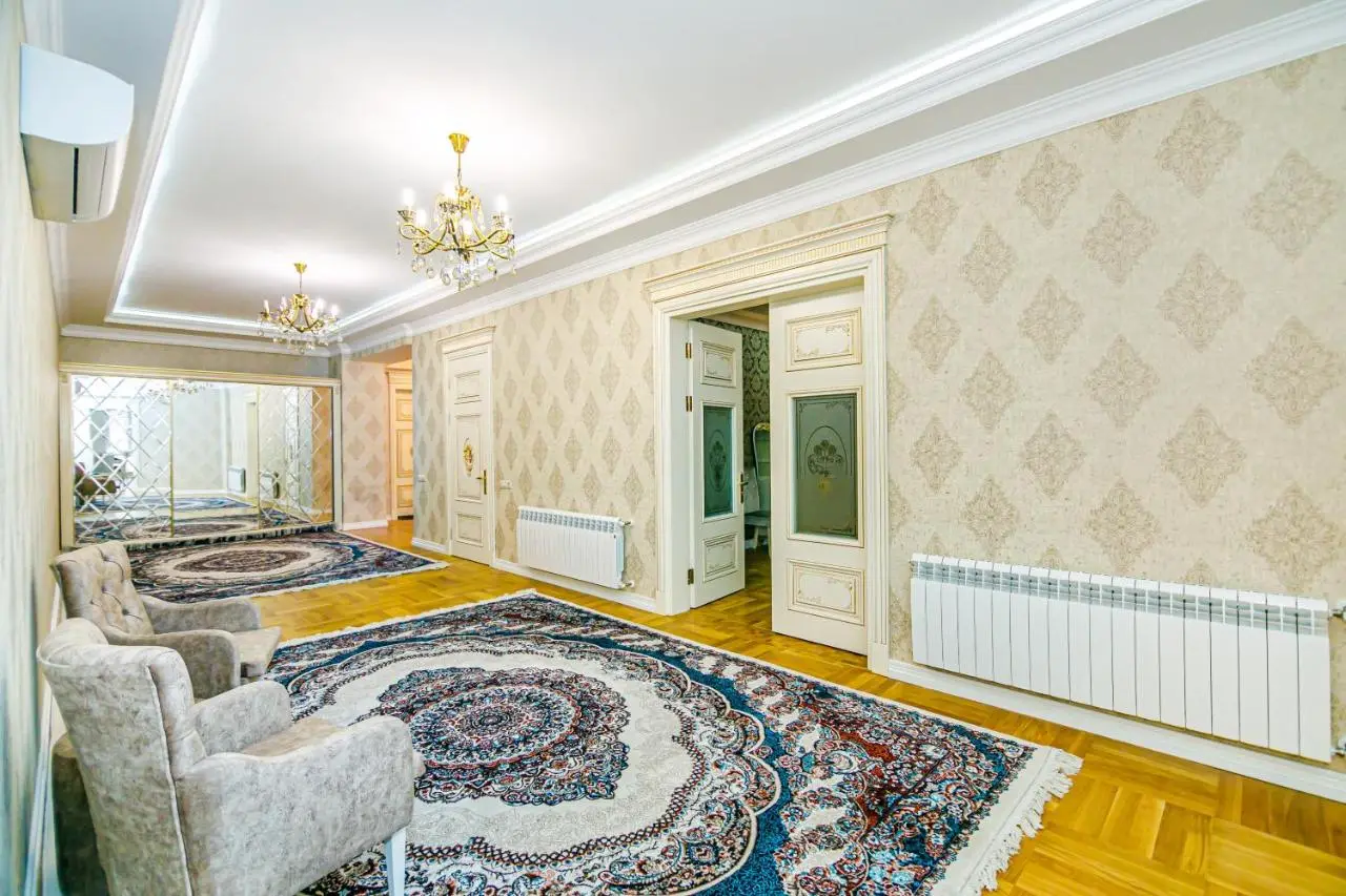 City Centre apartment on Nizami