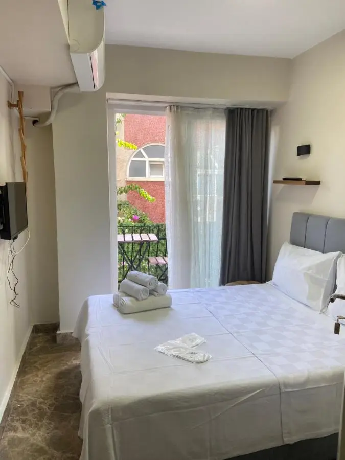 Büyükada Çarşı Pansiyon