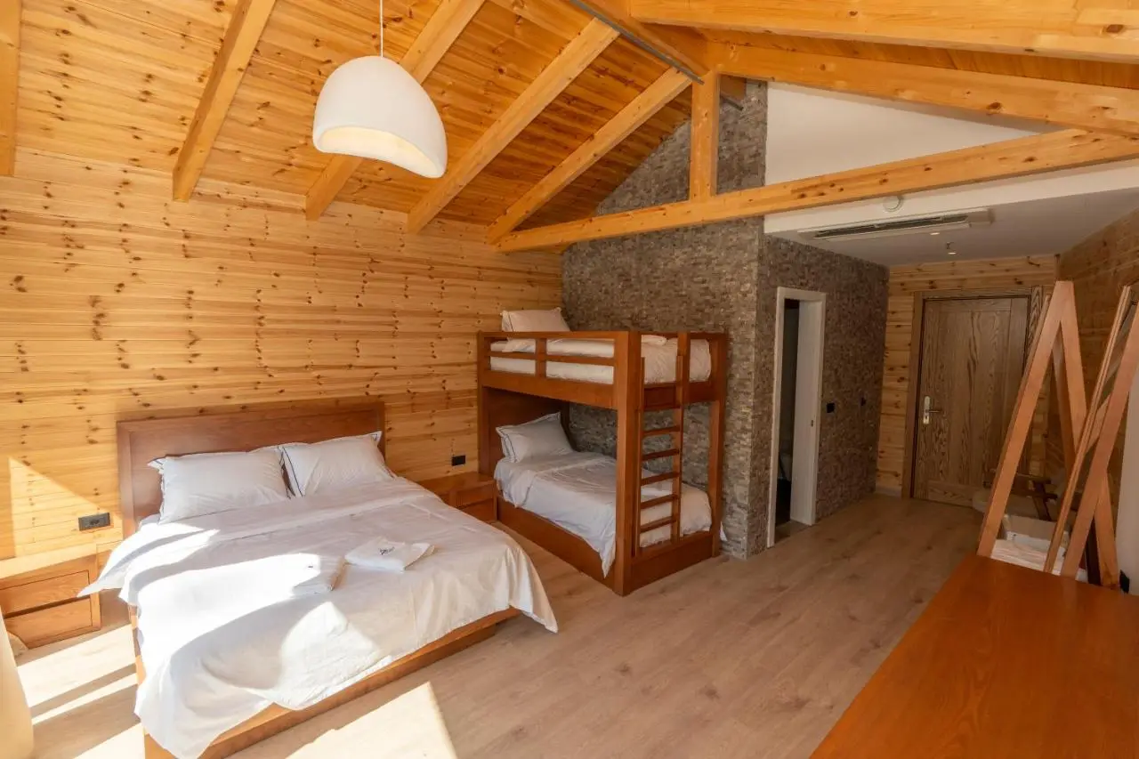 Hotel 5 Stinet