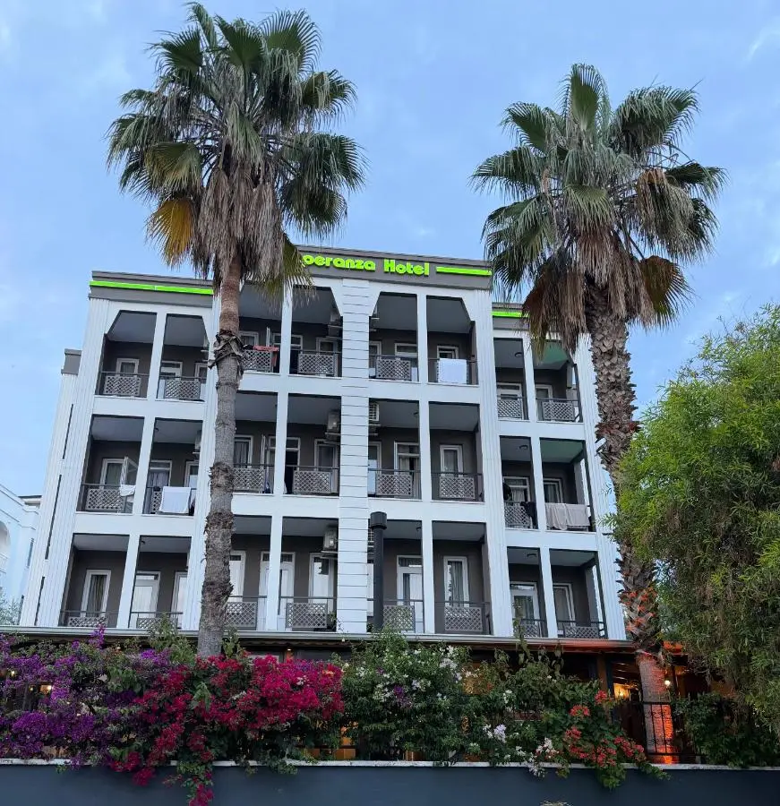 Esperanza Hotel