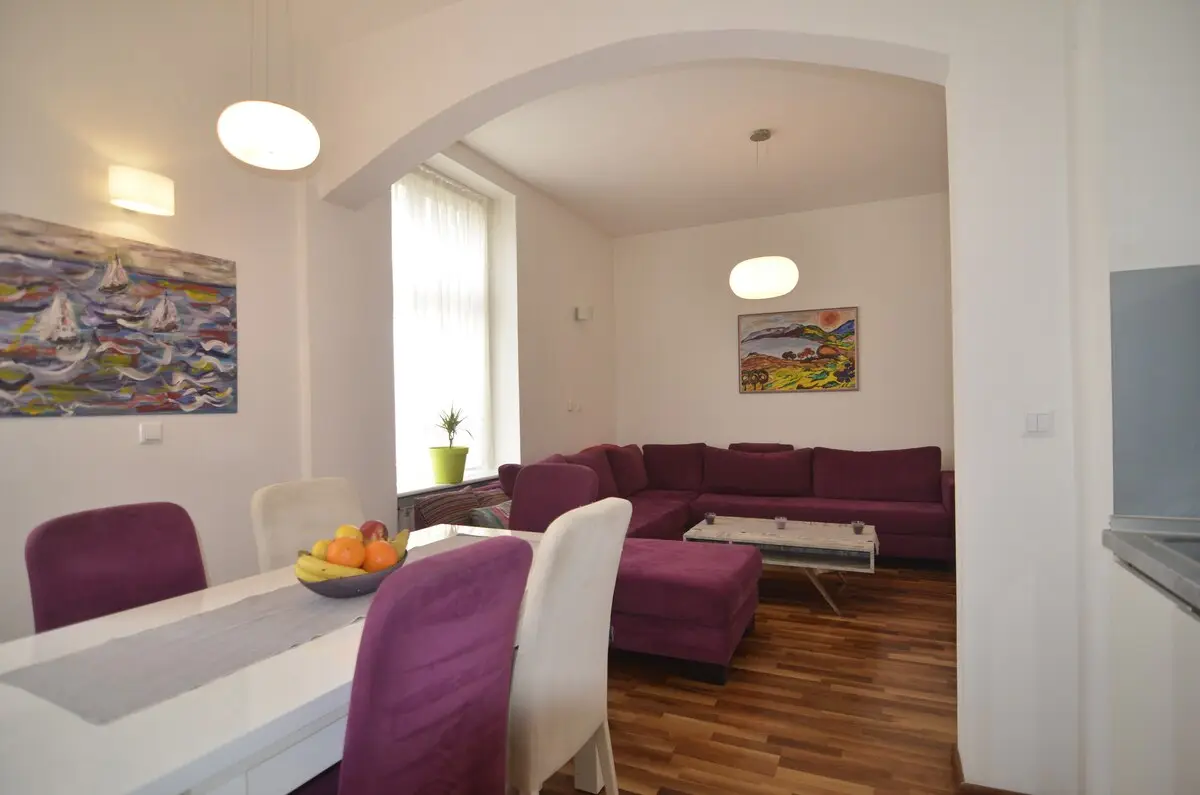 Apartment  Lila