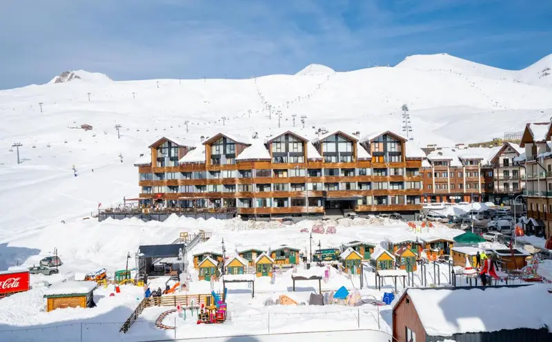 REDCO FOUR SEASONS IN NEW GUDAURI 302