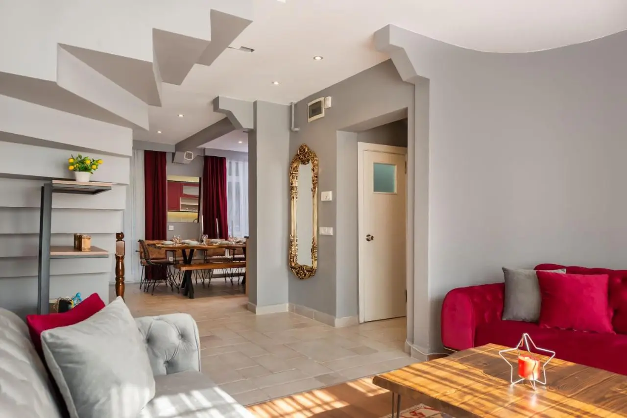 Bright Apart Hotel