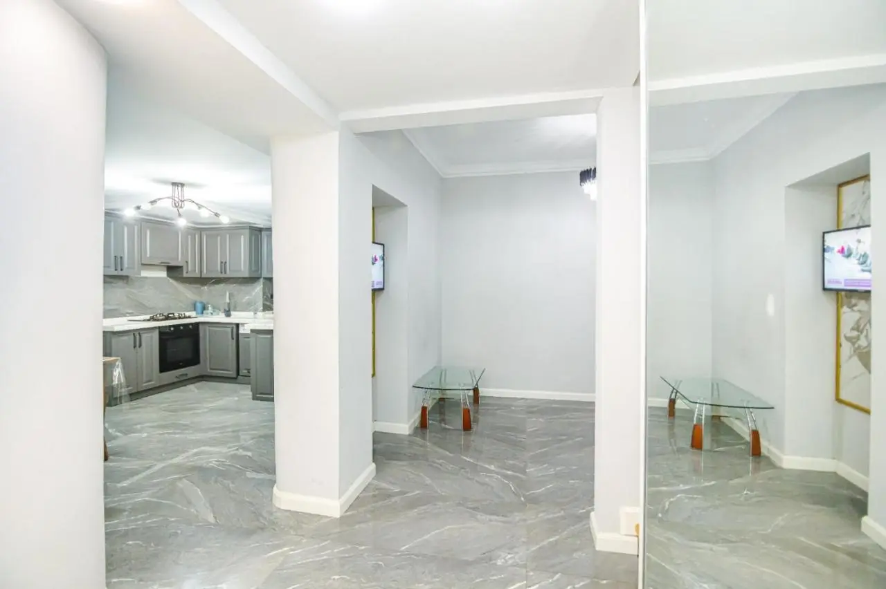 Nizami Street New Apartment Mojo
