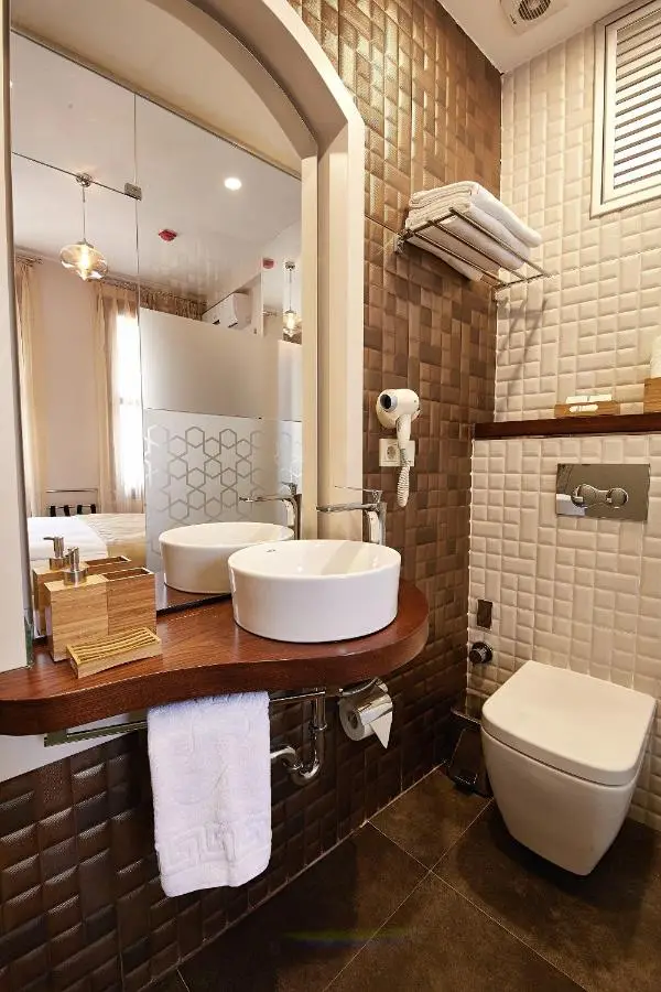 Arart Hotel