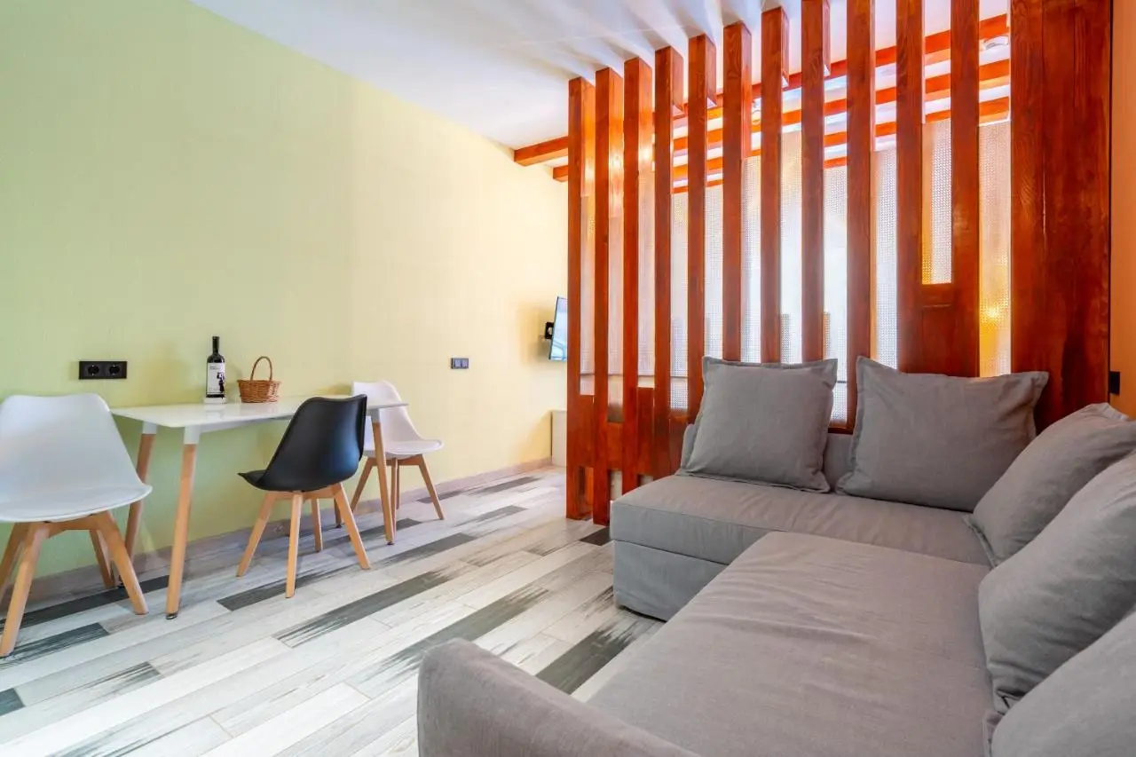 REDCO FOUR SEASONS IN NEW GUDAURI 302