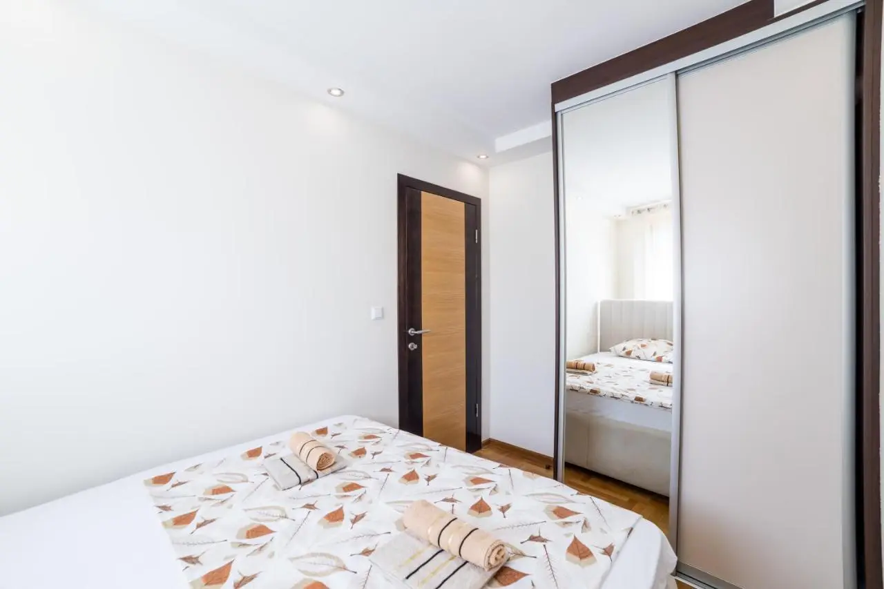 Skenderija Skyline Luxury- 2BR Apartment with Garage and Balcony