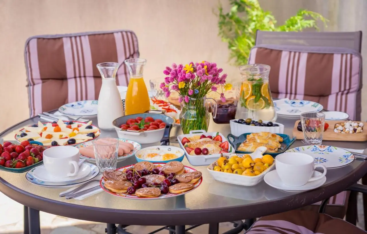 OISHE Boutique Hotel