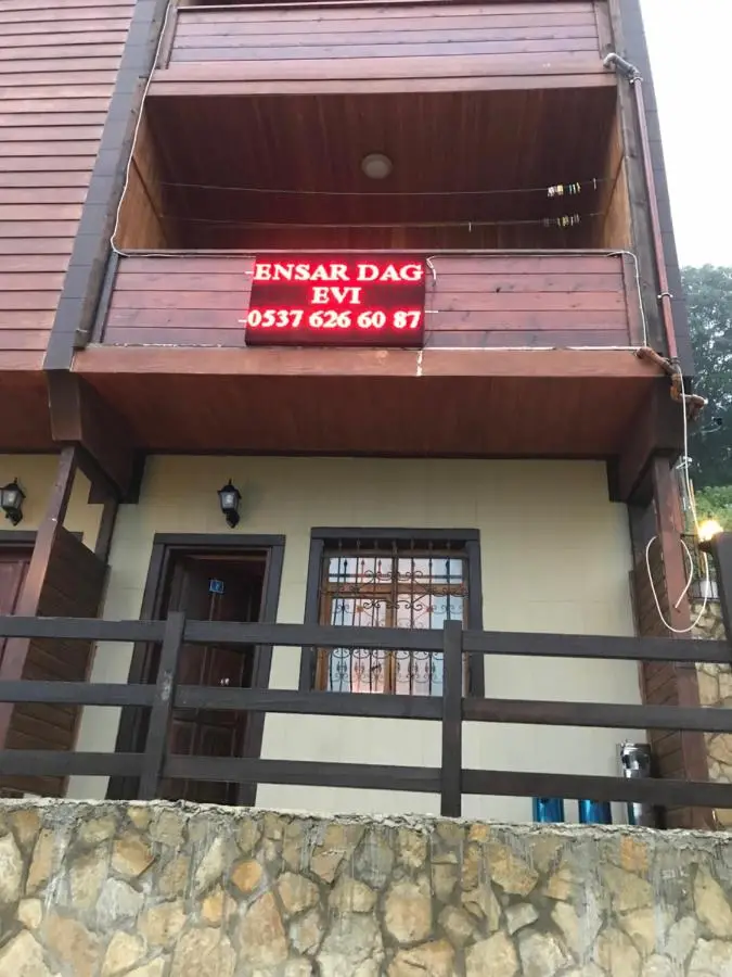 Uzungöl Ensar Dağ Evi