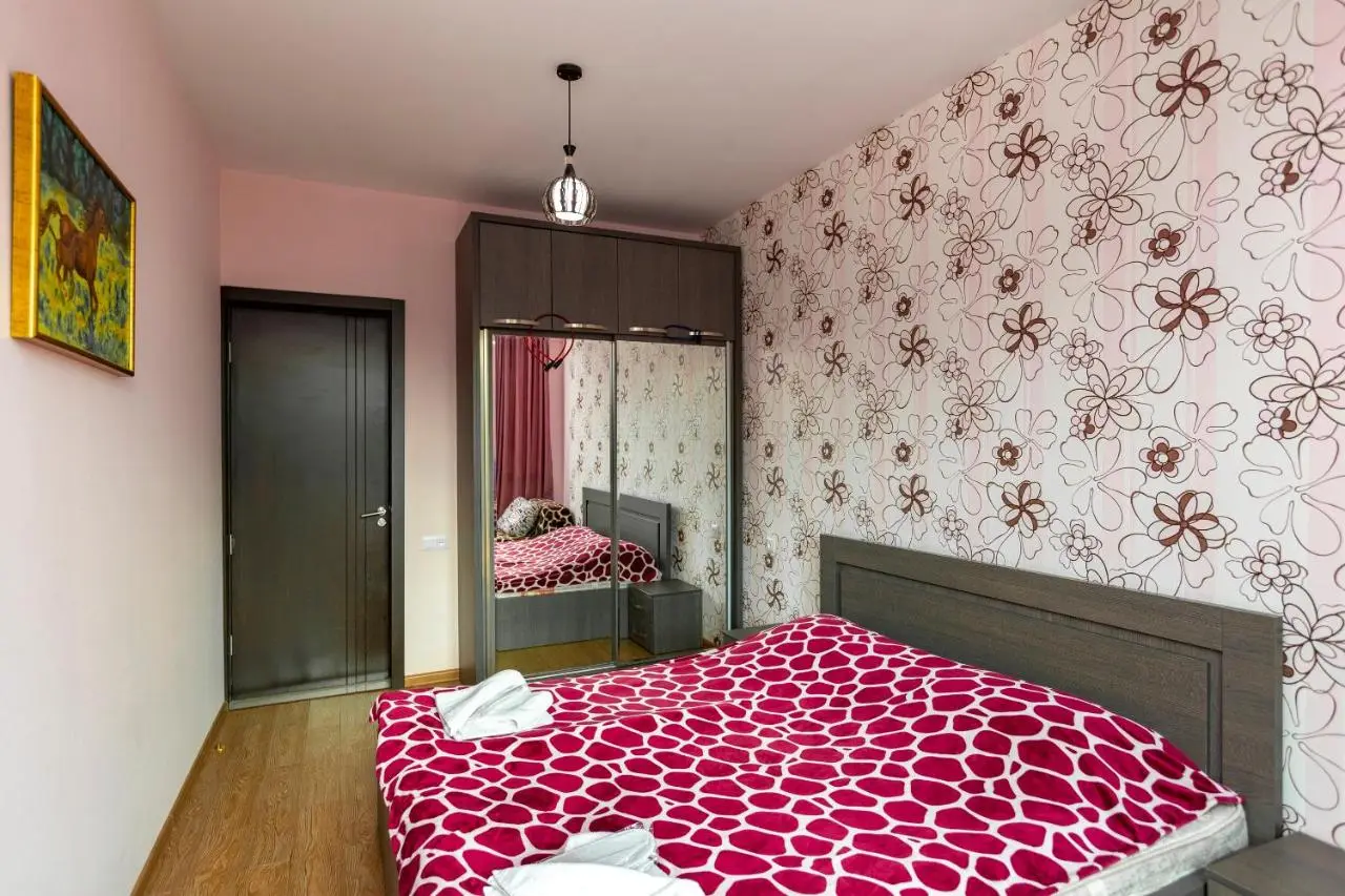 Apart 516 Bobline