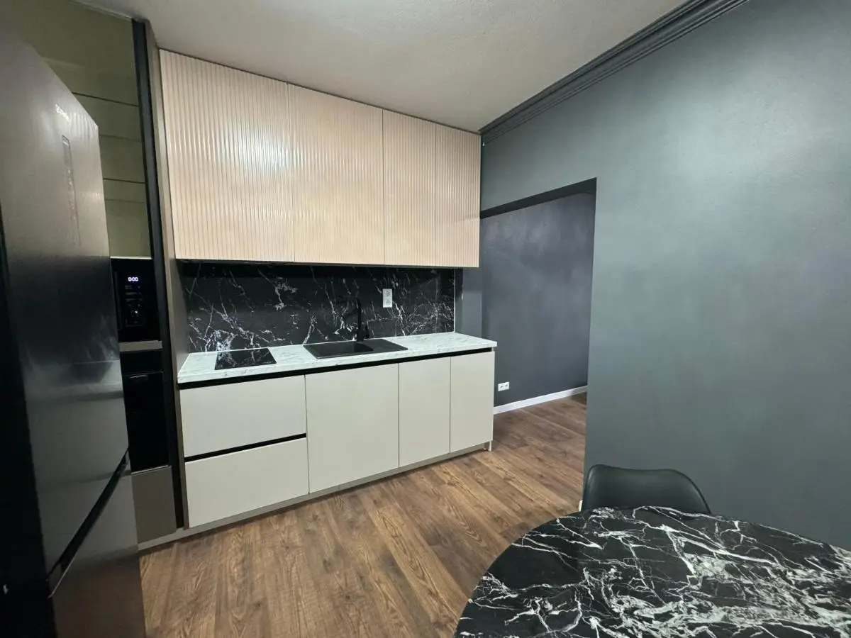 Lux apartments Crystal-center