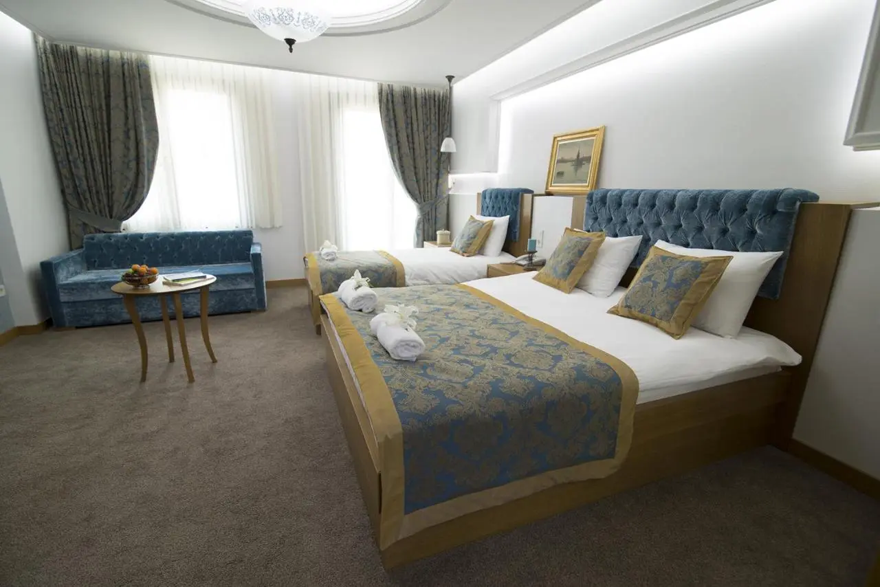 Cumbali Suite Hotel