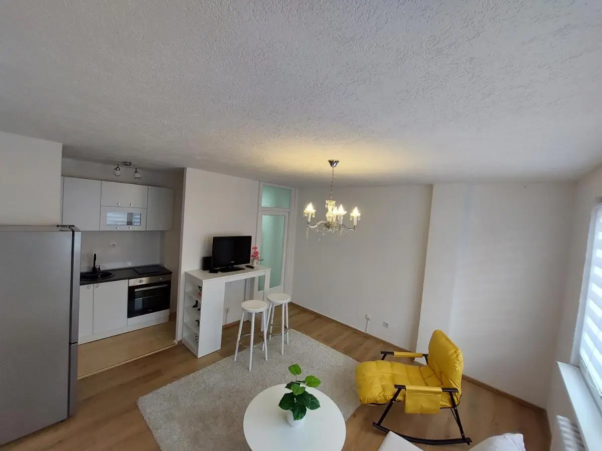 Apartman Ally