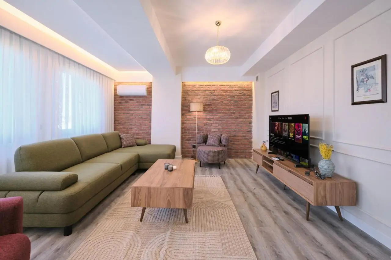BSY's Stylish 1BR,2BR ,3BR Apartments in Brand New Building