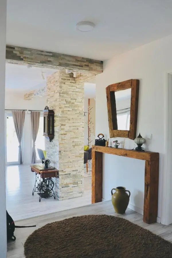 Villa Saraj with Swimming Pool & Jacuzzi near Sarajevo