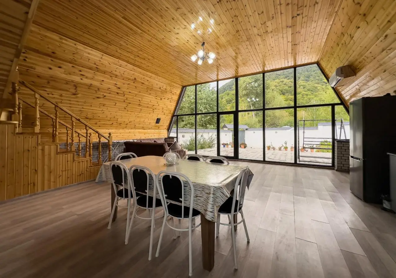 Qafqaz Riverside Chalet