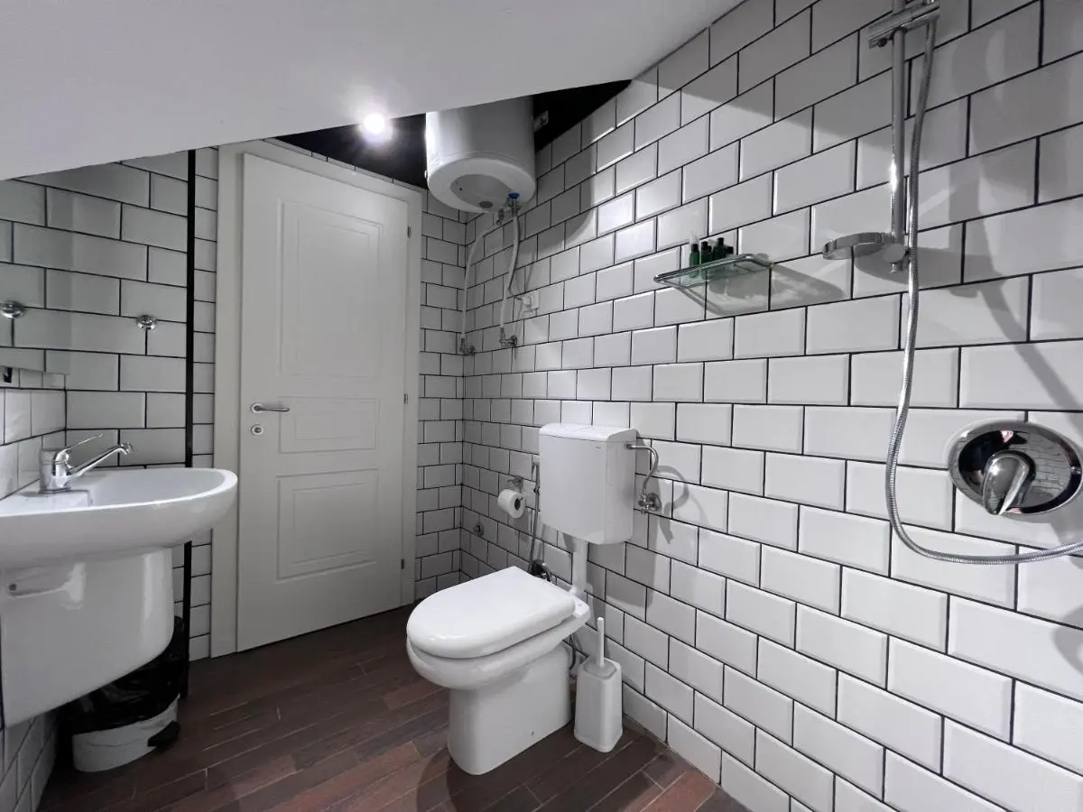 Bobi Hotel