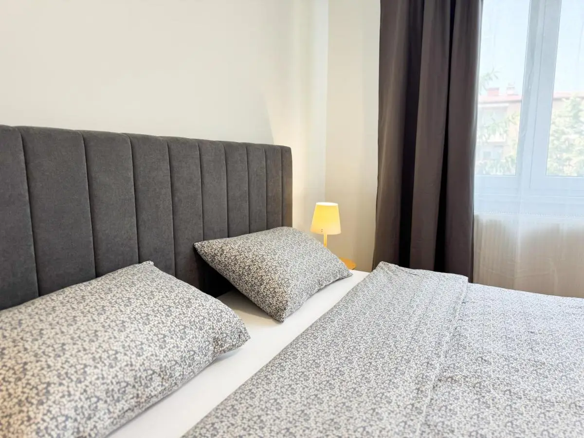 Modern Stay Grbavica - Quiet Area & Free Parking