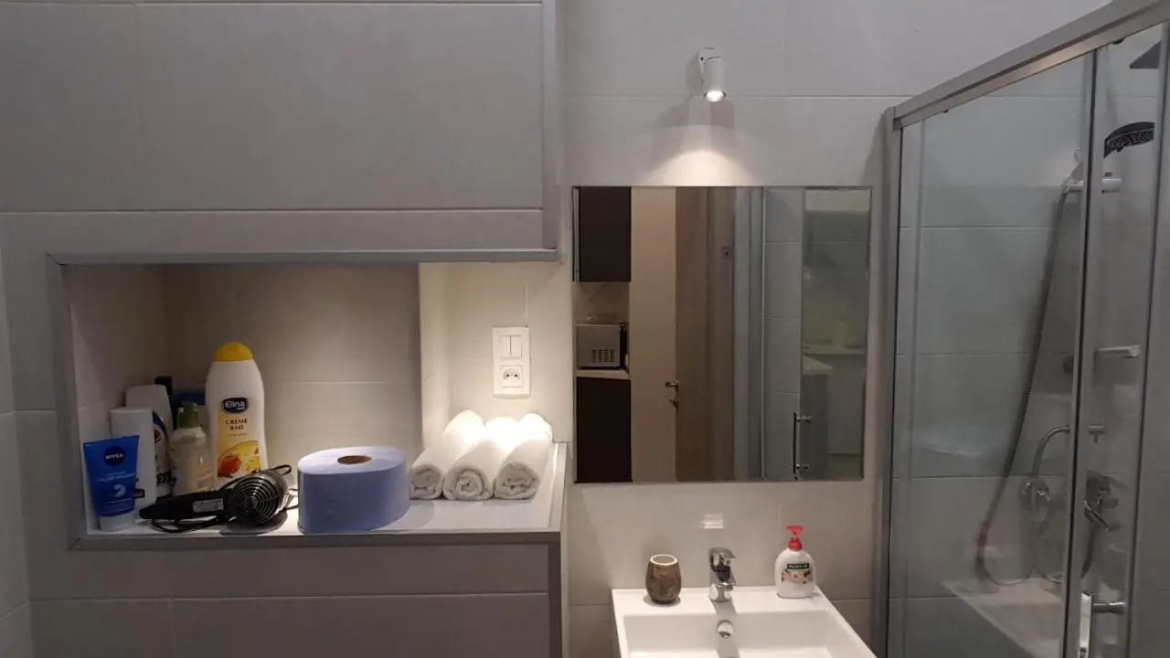 Kita's apartment