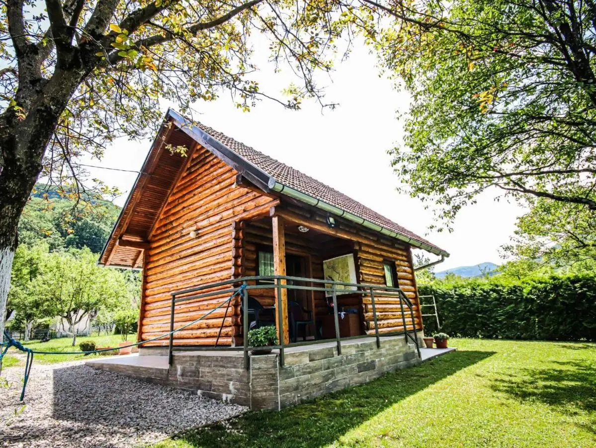 Home Eden Dobrenica