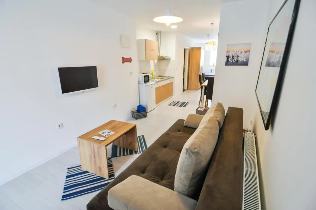Torus Apartments