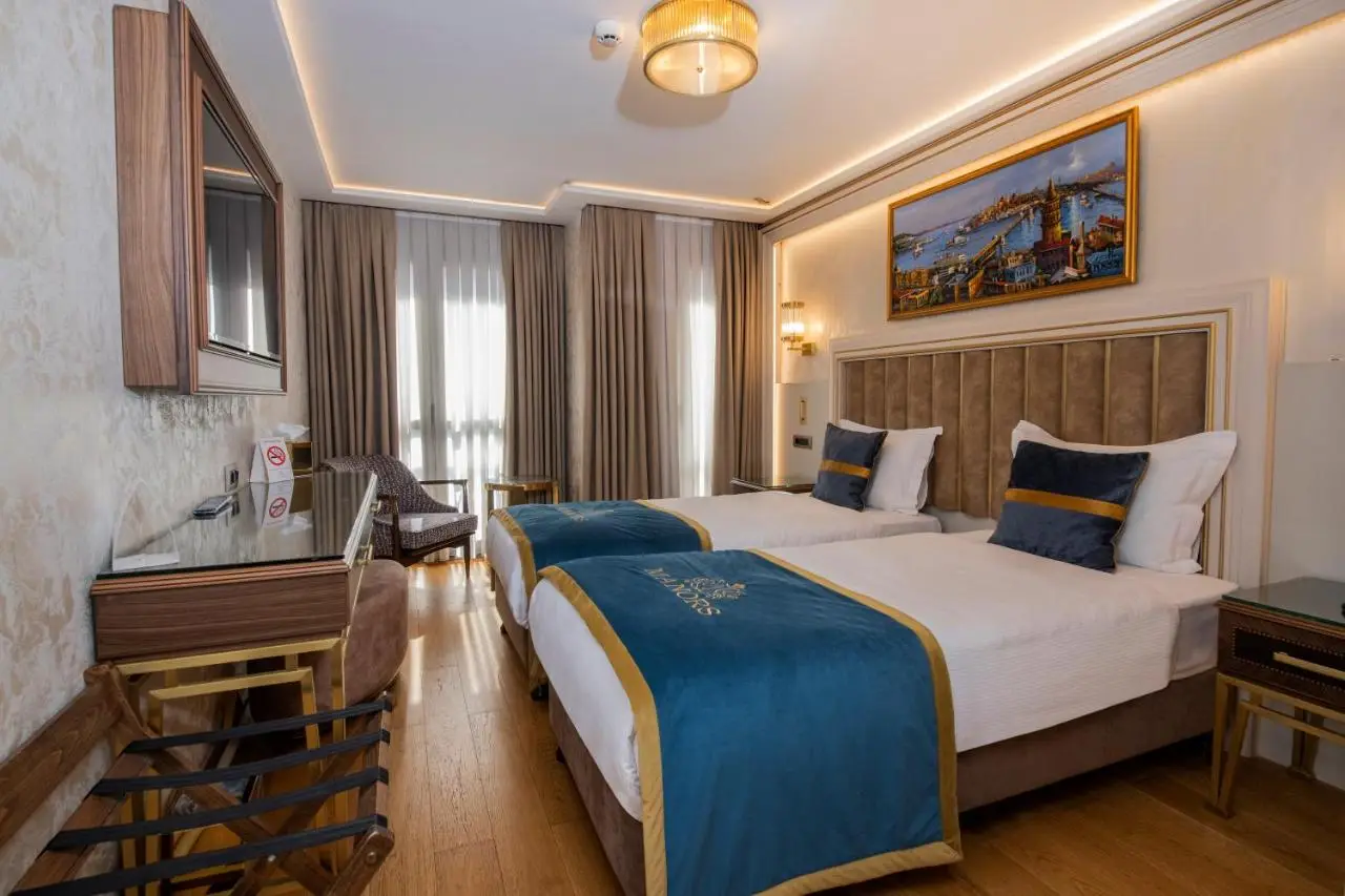 Manors Hotel Old City