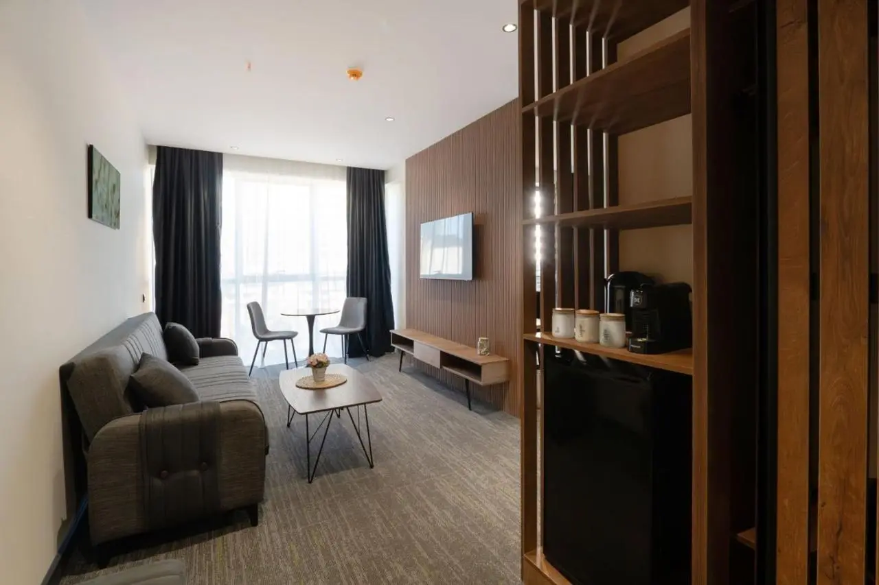 NOVA LUXE Hotel & Residences