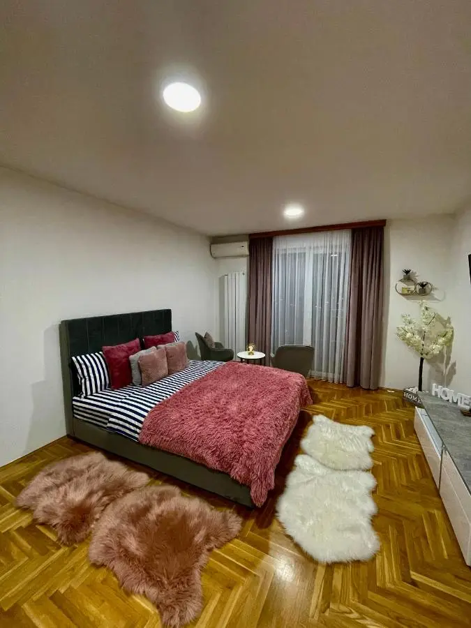 Farola Apartment