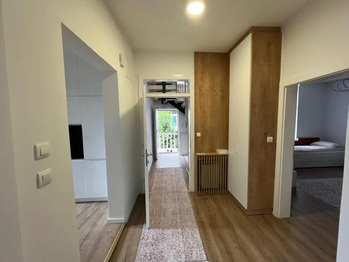 Villa by Expert Aleja