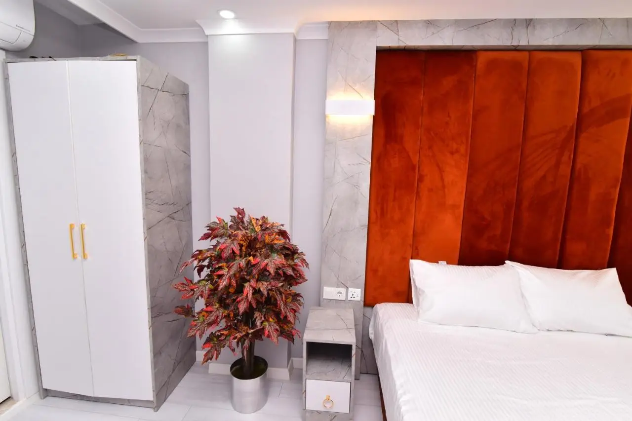 Little sofia hotel