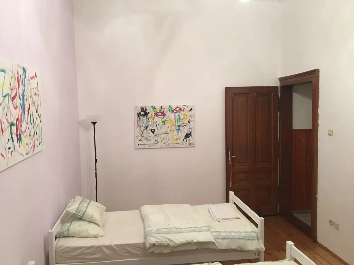 Room Eva Sarajevo City Centre, children & pets :-)