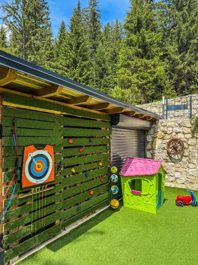 Vila Bašić Vlašić VUK Apartman