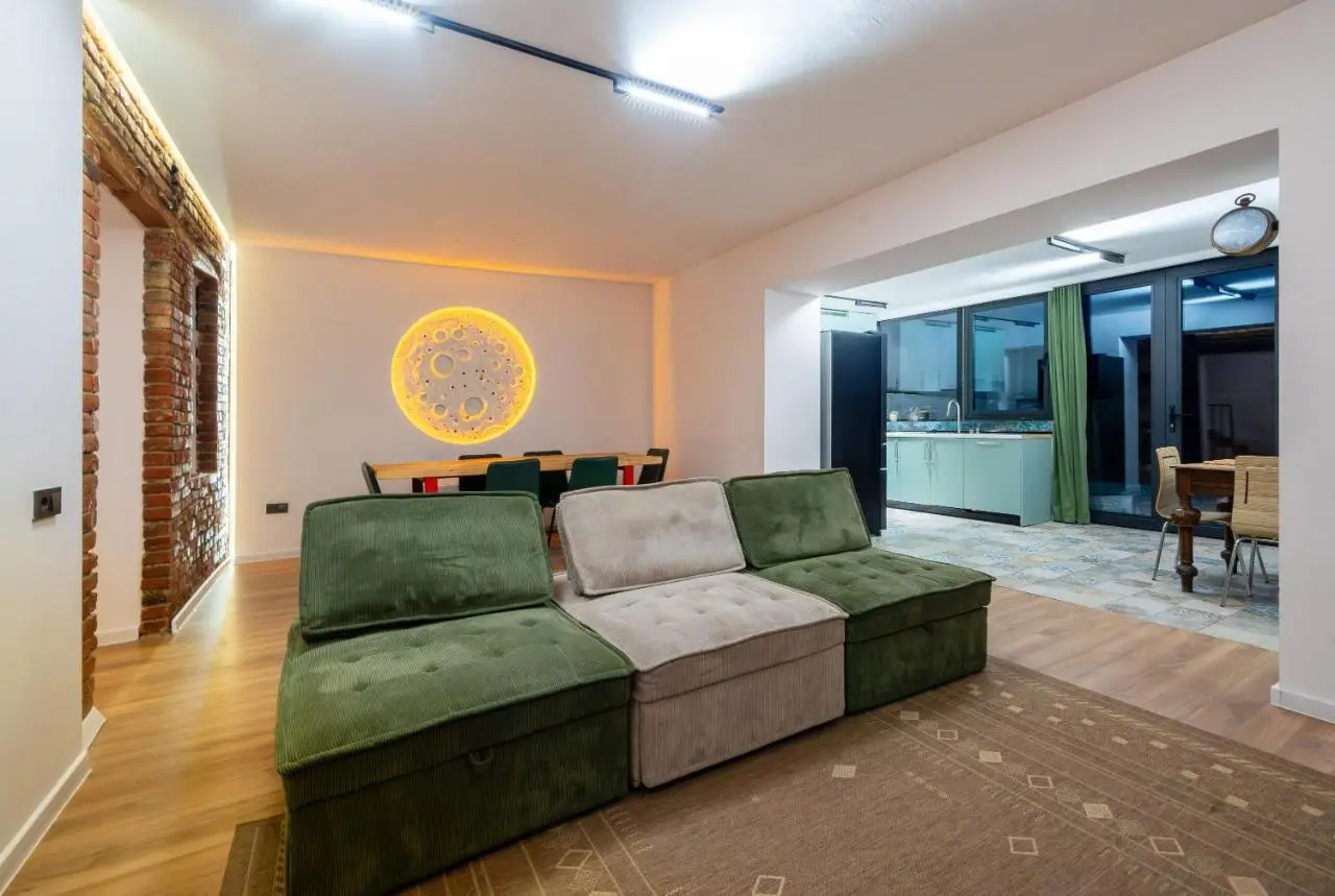 Niabi 3BDR Villa with pool