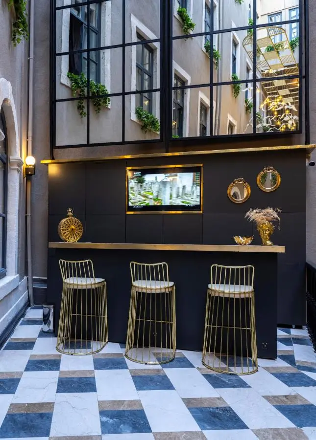 Ferman Port Hotel - Special Category