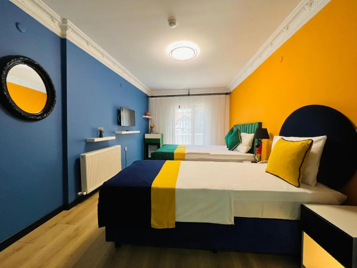 Apex Hotel